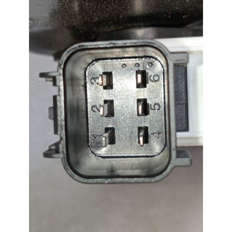 Recambio de elevalunas trasero izquierdo para land rover discovery sport (l550) 2.0 d 4x4 referencia OEM IAM C39793101 5P 060374