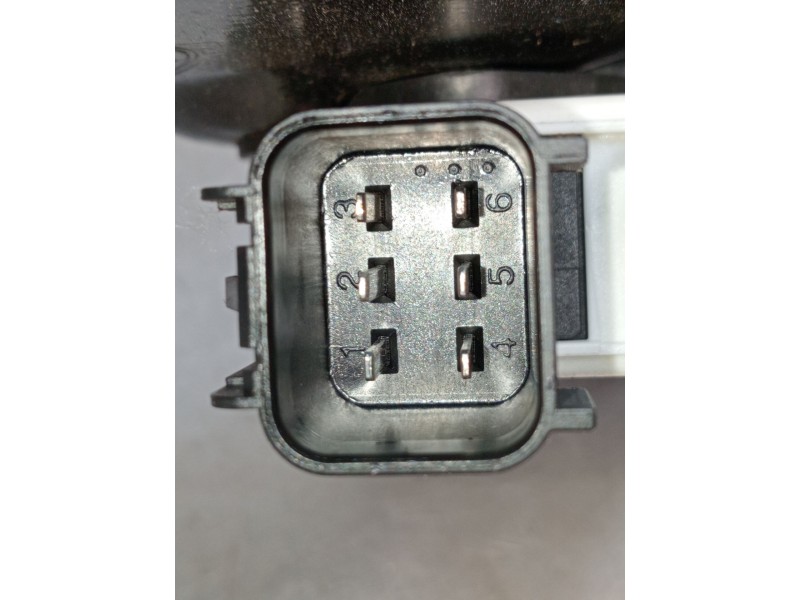 Recambio de elevalunas trasero izquierdo para land rover discovery sport (l550) 2.0 d 4x4 referencia OEM IAM C39793101 5P 060374