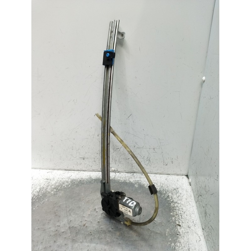 Recambio de elevalunas trasero derecho para renault espace iv (jk0/1_) 2.2 dci (jk0h) referencia OEM IAM 8200017910 5P 2003