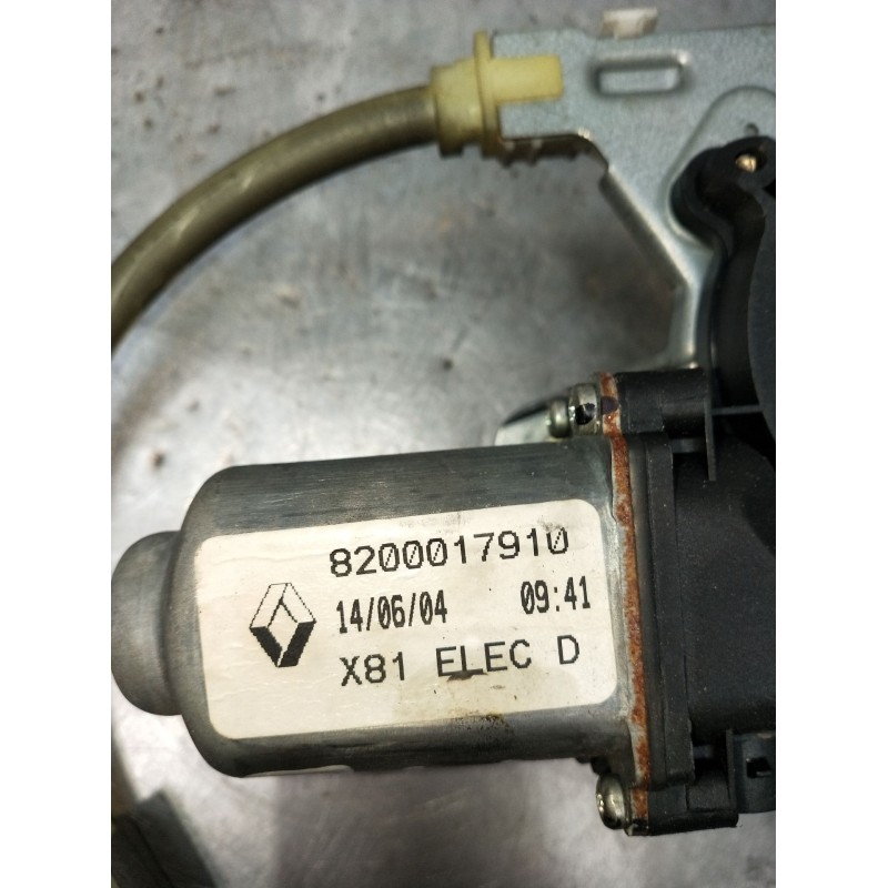 Recambio de elevalunas trasero derecho para renault espace iv (jk0/1_) 2.2 dci (jk0h) referencia OEM IAM 8200017910 5P 2003