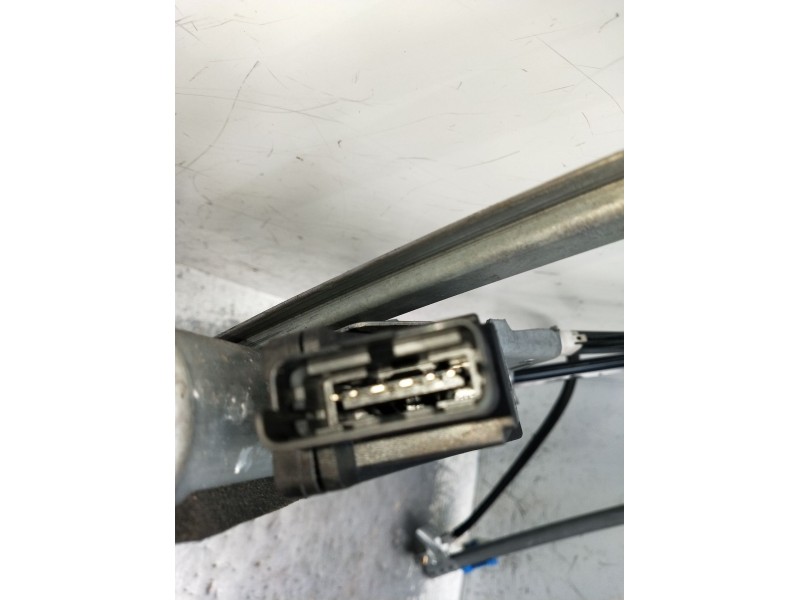 Recambio de elevalunas delantero izquierdo para renault espace iv (jk0/1_) 2.2 dci (jk0h) referencia OEM IAM  5P 2003