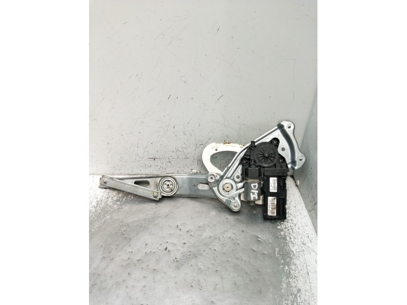 Recambio de elevalunas delantero izquierdo para renault scénic iii (jz0/1_) 1.5 dci (jz02, jz0r) referencia OEM IAM  5P 2009