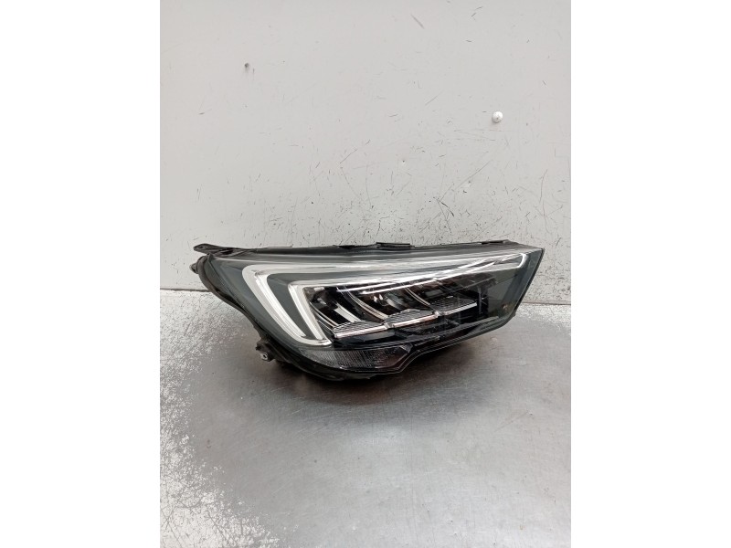 Recambio de faro derecho para opel crossland x / crossland (p17, p2qo) 1.2 (75) referencia OEM IAM 39153539 462161423 
