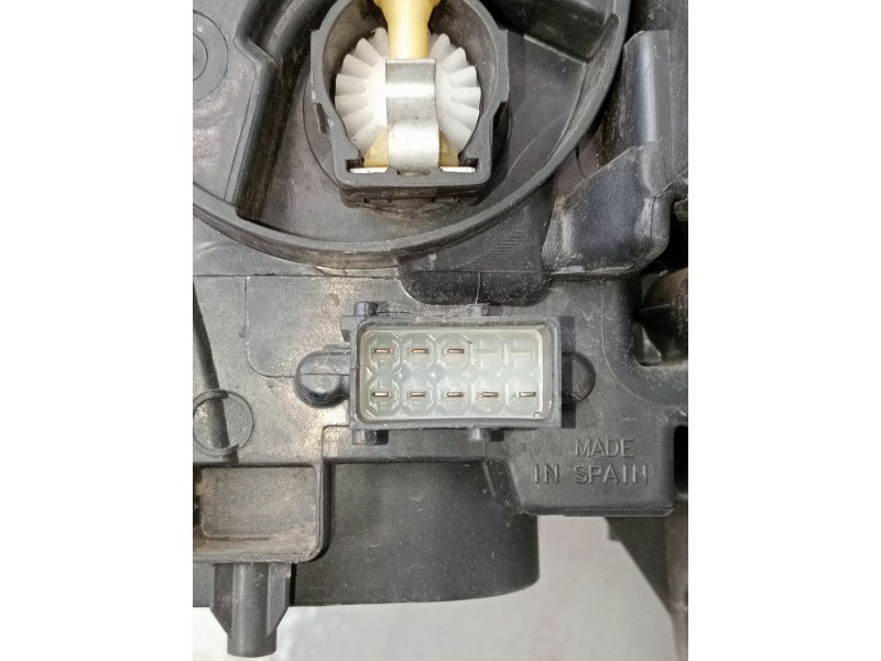 Recambio de faro derecho para opel crossland x / crossland (p17, p2qo) 1.2 (75) referencia OEM IAM 39153539 462161423 