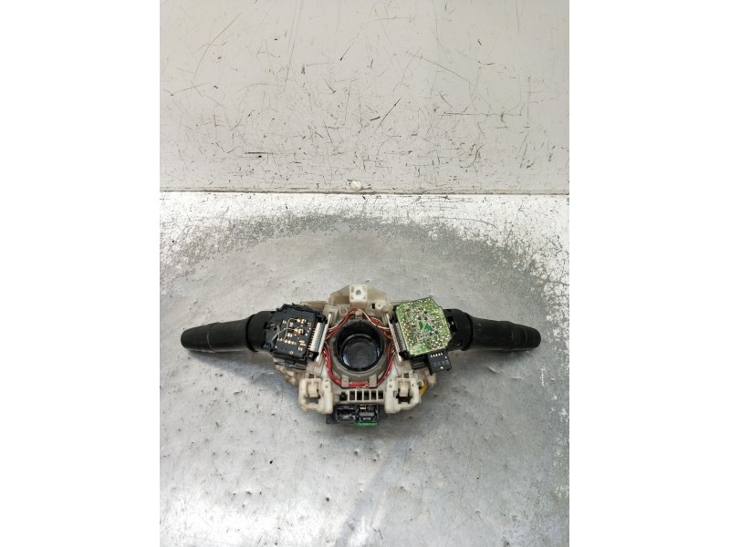 Recambio de mando luces para mitsubishi l200 / triton (ka_t, kb_t) 2.5 di-d 4wd (kb4t) referencia OEM IAM 8600A091  2005