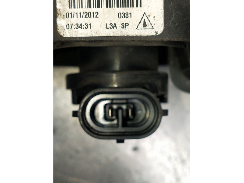 Recambio de faro antiniebla derecho para renault scénic iii (jz0/1_) 1.5 dci (jz02, jz0r) referencia OEM IAM 89208691  2009