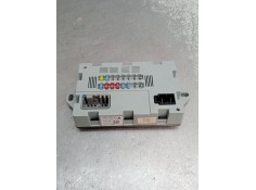 Recambio de caja reles / fusibles para land rover discovery sport (l550) 2.0 d 4x4 referencia OEM IAM CPÑA14Q073AA 73707520 SW71