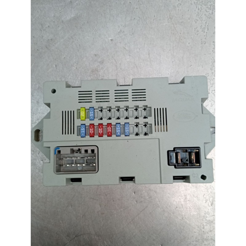 Recambio de caja reles / fusibles para land rover discovery sport (l550) 2.0 d 4x4 referencia OEM IAM CPÑA14Q073AA 73707520 SW71