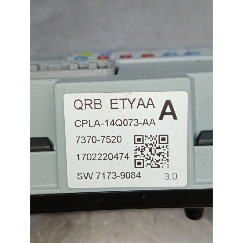 Recambio de caja reles / fusibles para land rover discovery sport (l550) 2.0 d 4x4 referencia OEM IAM CPÑA14Q073AA 73707520 SW71