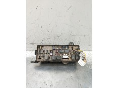 Recambio de caja reles / fusibles para mitsubishi l200 / triton (ka_t, kb_t) 2.5 di-d 4wd (kb4t) referencia OEM IAM   2005
