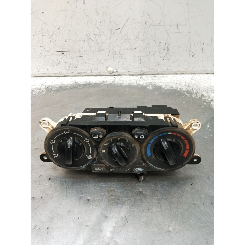 Recambio de mando calefaccion / aire acondicionado para mitsubishi l200 / triton (ka_t, kb_t) 2.5 di-d 4wd (kb4t) referencia OEM