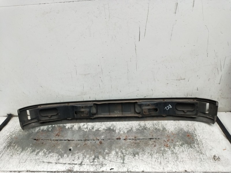 Recambio de paragolpes delantero para fuso (mitsubishi) canter 3c13 referencia OEM IAM   2003