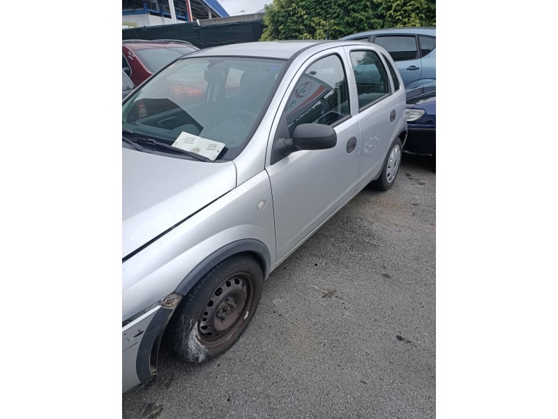 opel corsa c del año 2003