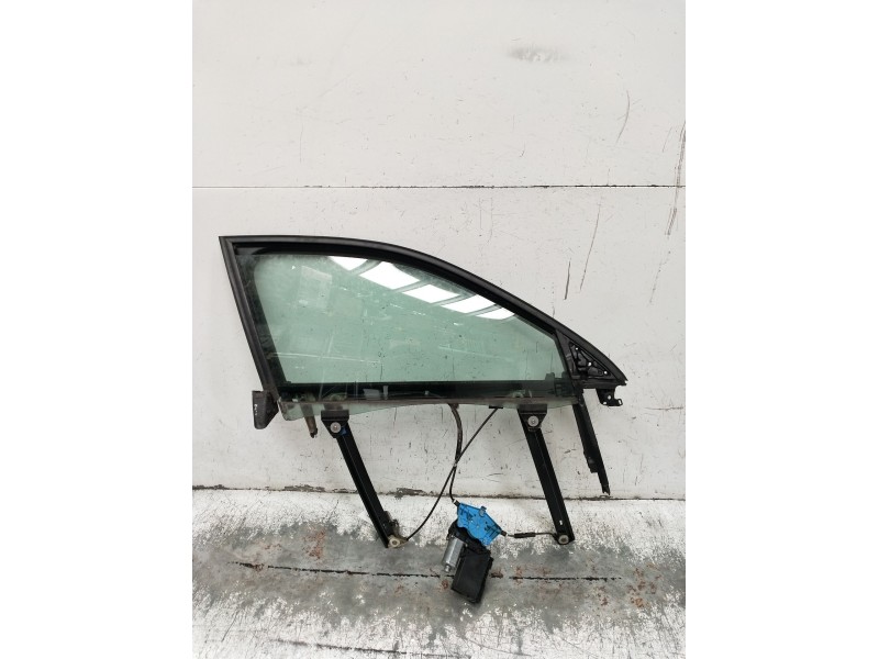 Recambio de elevalunas delantero derecho para audi a4 b6 (8e2) 2.0 referencia OEM IAM 8E0837462A 4P 2001