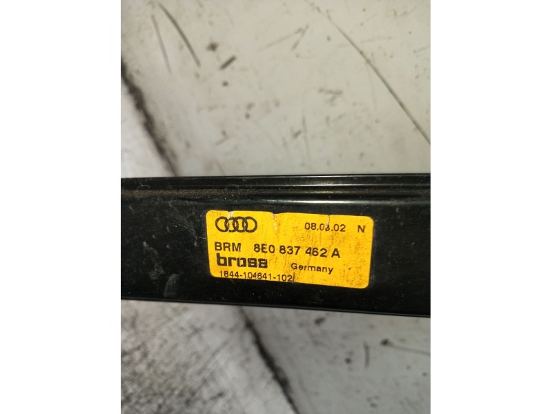 Recambio de elevalunas delantero derecho para audi a4 b6 (8e2) 2.0 referencia OEM IAM 8E0837462A 4P 2001