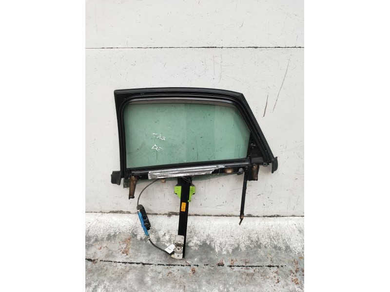 Recambio de elevalunas trasero derecho para audi a4 b6 (8e2) 2.0 referencia OEM IAM 8E0839462A 4P 2001