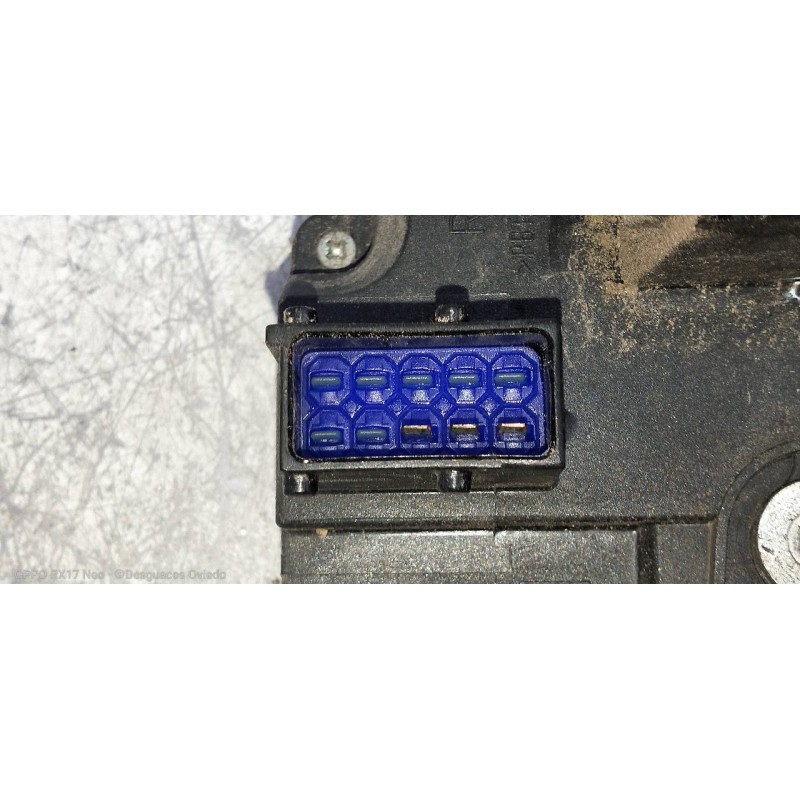 Recambio de motor cierre centralizado delantero derecho para opel combo (corsa c) familiar referencia OEM IAM 24434885  