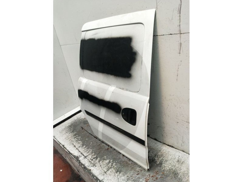 Recambio de puerta lateral corredera derecha para opel combo furgoneta/monovolumen 1.7 di 16v referencia OEM IAM  5P 2001