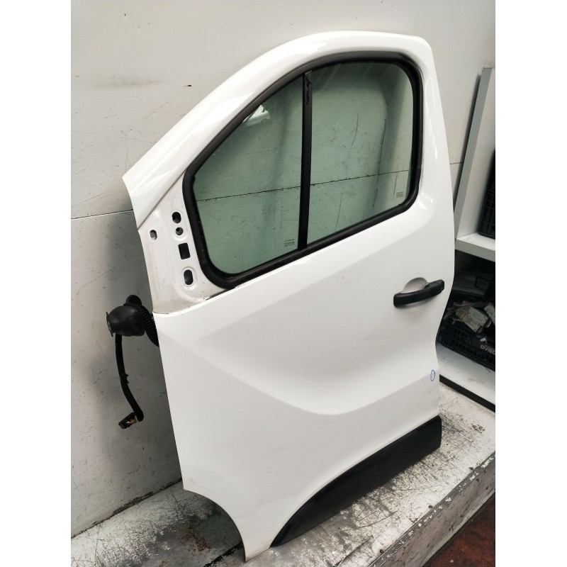 Recambio de puerta delantera izquierda para renault trafic iii furgoneta (fg_) 1.6 dci 95 (fgmj, fgmr) referencia OEM IAM   