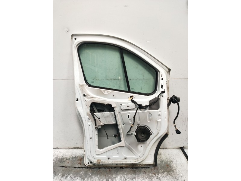Recambio de puerta delantera izquierda para renault trafic iii furgoneta (fg_) 1.6 dci 95 (fgmj, fgmr) referencia OEM IAM   