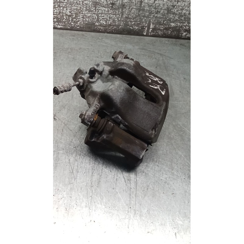 Recambio de pinza freno delantera derecha para opel crossland x / crossland (p17, p2qo) 1.2 (75) referencia OEM IAM   21