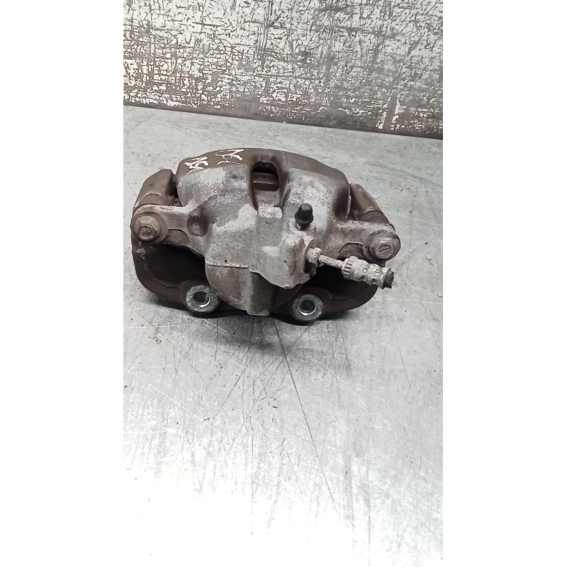 Recambio de pinza freno delantera derecha para opel crossland x / crossland (p17, p2qo) 1.2 (75) referencia OEM IAM   21