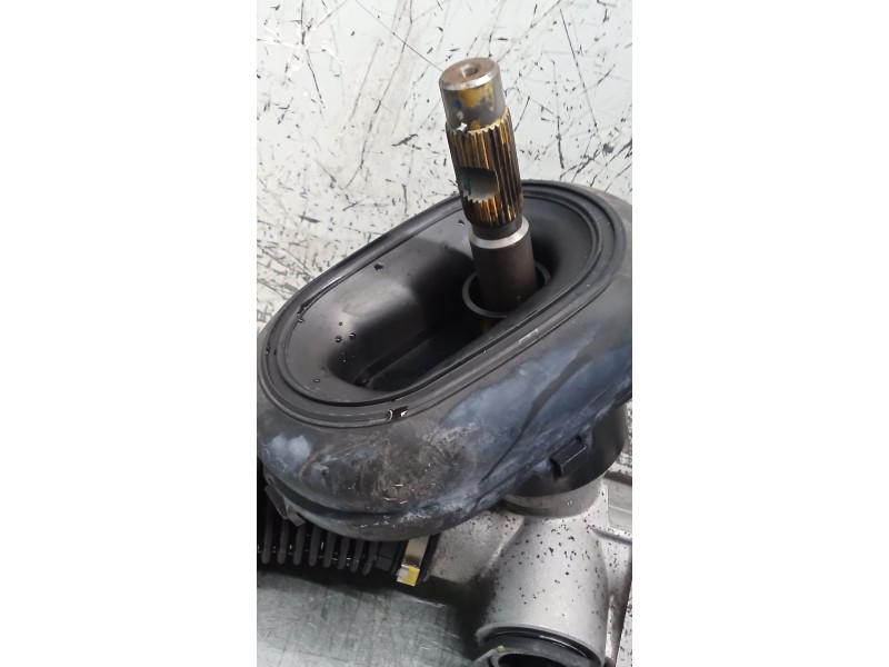 Recambio de cremallera direccion para renault zoe (bfm_) zoe referencia OEM IAM 490016510R  16