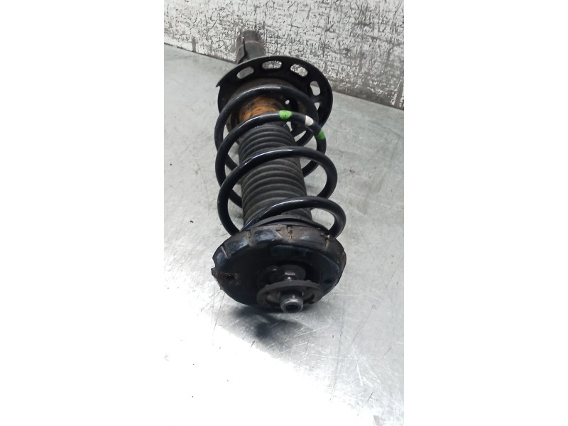 Recambio de amortiguador delantero izquierdo para opel crossland x / crossland (p17, p2qo) 1.2 (75) referencia OEM IAM 984111978