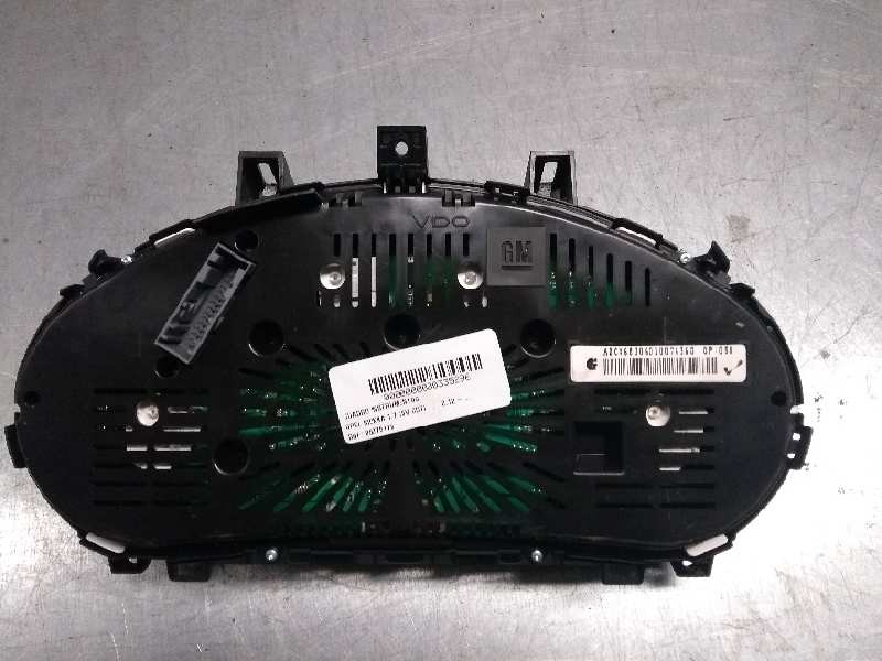 Recambio de cuadro instrumentos para opel mokka 1.7 16v cdti referencia OEM IAM 95375176  