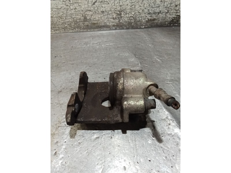 Recambio de pinza freno delantera derecha para seat ibiza ii (6k1) 1.8 i referencia OEM IAM   93