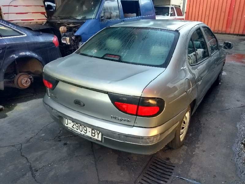 renault megane i classic (la0) del año 1998