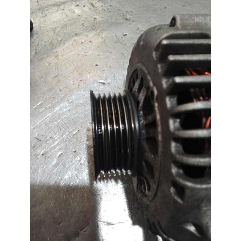 Recambio de alternador para opel combo furgoneta/monovolumen 1.7 di 16v referencia OEM IAM  CON DEPRESOR 01