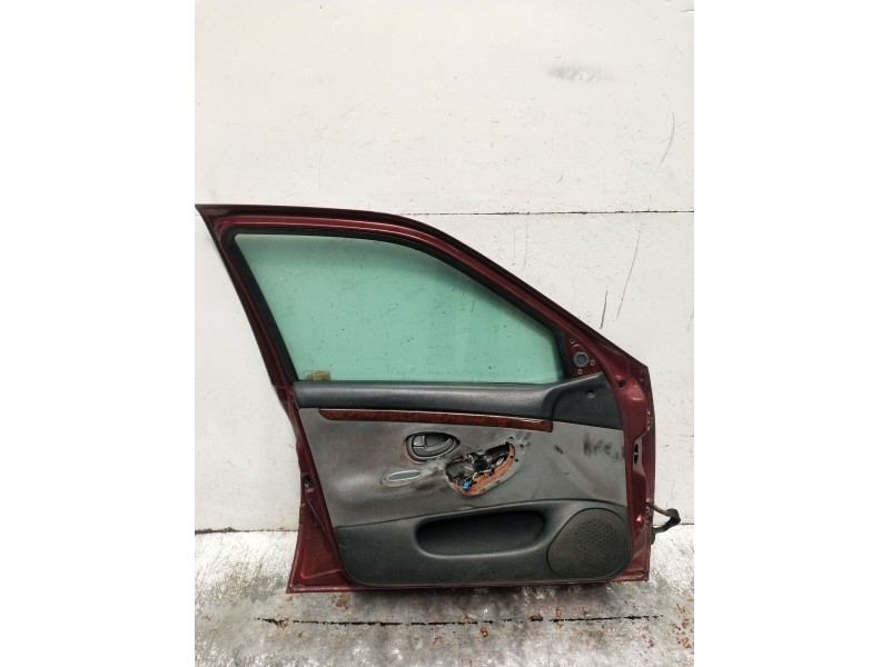 Recambio de puerta delantera izquierda para peugeot 406 (8b) 1.9 td referencia OEM IAM  5P 1995