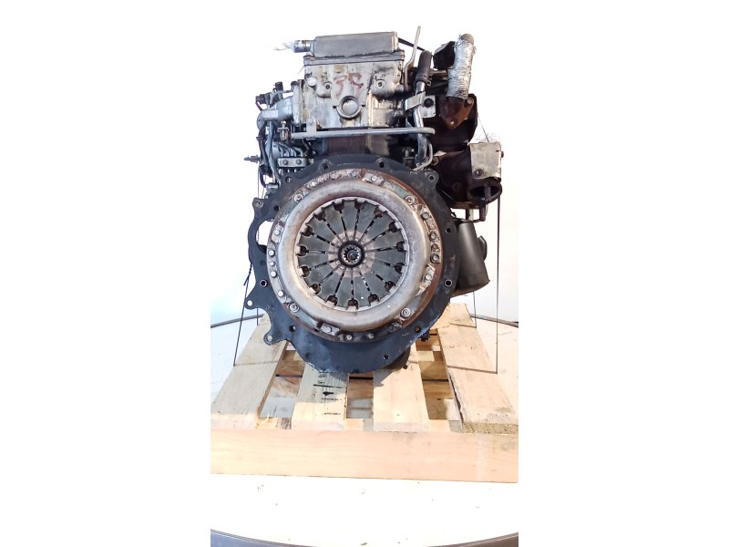 Recambio de motor completo para fuso (mitsubishi) canter 3c13 referencia OEM IAM 4M42 BOSCH 6H8719
