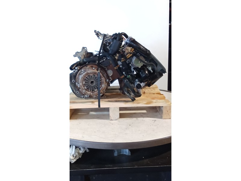 Recambio de motor completo para renault kangoo express (fc0/1_) d 65 1.9 (fc0e, fc02, fc0j, fc0n) referencia OEM IAM F8Q P6 LUCA