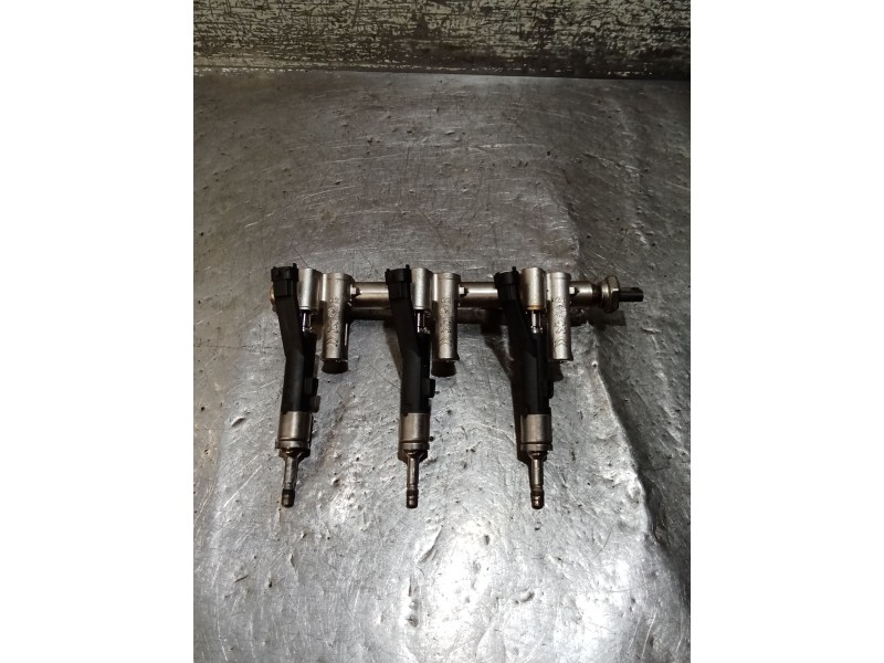 Recambio de rampa inyectora para opel crossland x / crossland (p17, p2qo) 1.2 (75) referencia OEM IAM 9811353880 2331200186 21