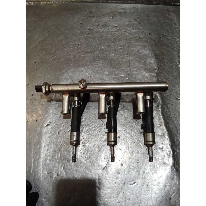Recambio de rampa inyectora para opel crossland x / crossland (p17, p2qo) 1.2 (75) referencia OEM IAM 9811353880 2331200186 21
