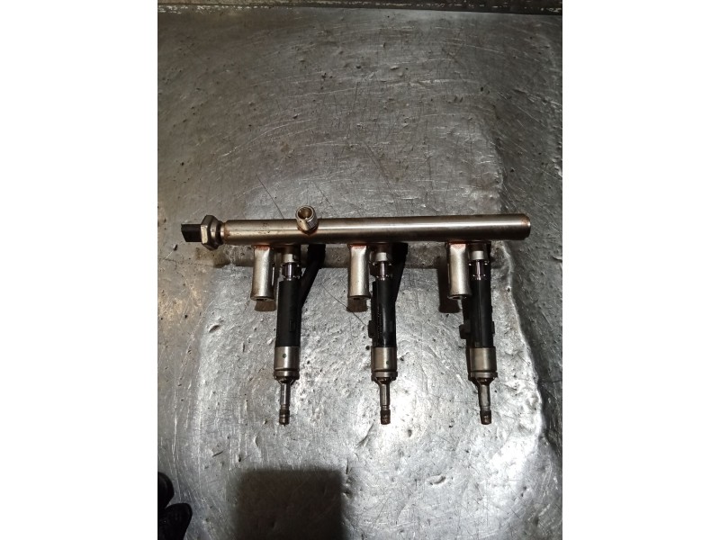 Recambio de rampa inyectora para opel crossland x / crossland (p17, p2qo) 1.2 (75) referencia OEM IAM 9811353880 2331200186 21