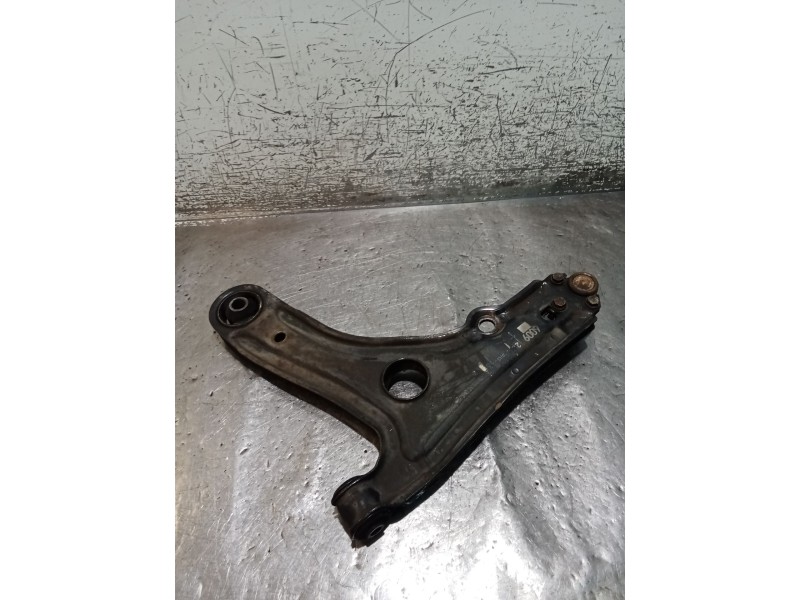 Recambio de brazo suspension inferior delantero derecho para seat ibiza ii (6k1) 1.8 i referencia OEM IAM   93
