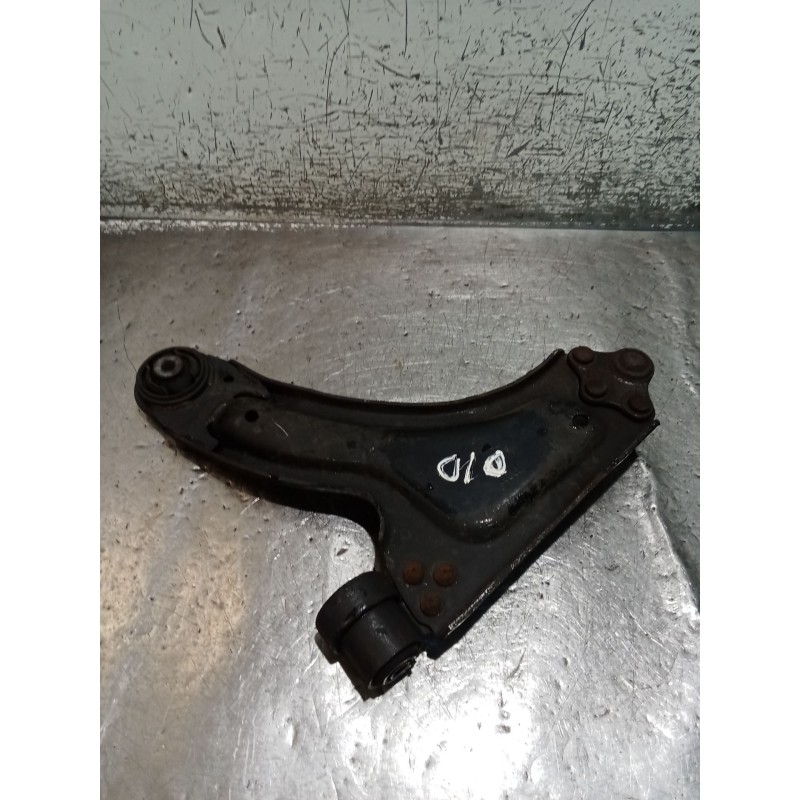 Recambio de brazo suspension inferior delantero derecho para opel combo furgoneta/monovolumen 1.7 di 16v referencia OEM IAM   01