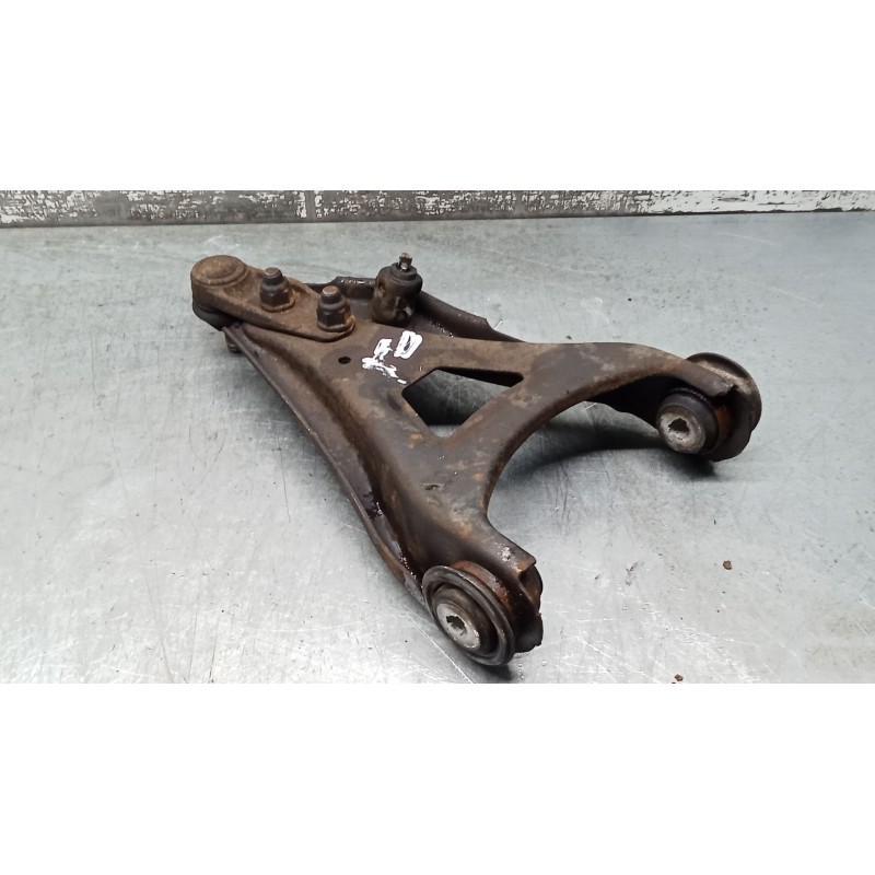 Recambio de brazo suspension inferior delantero izquierdo para renault kangoo express (fc0/1_) d 65 1.9 (fc0e, fc02, fc0j, fc0n)