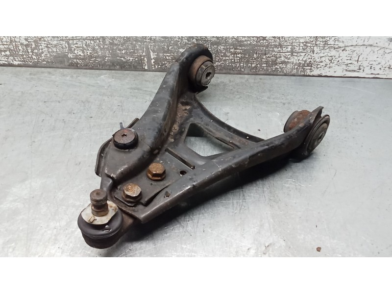 Recambio de brazo suspension inferior delantero derecho para renault kangoo express (fc0/1_) d 65 1.9 (fc0e, fc02, fc0j, fc0n) r