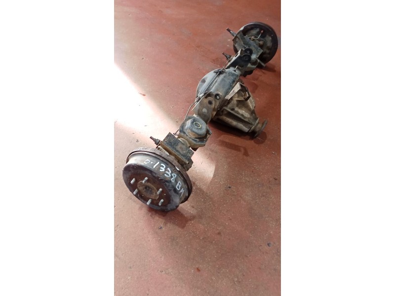 Recambio de puente trasero para nissan terrano ii (r20) 2.7 td 4wd referencia OEM IAM TAMBOR  