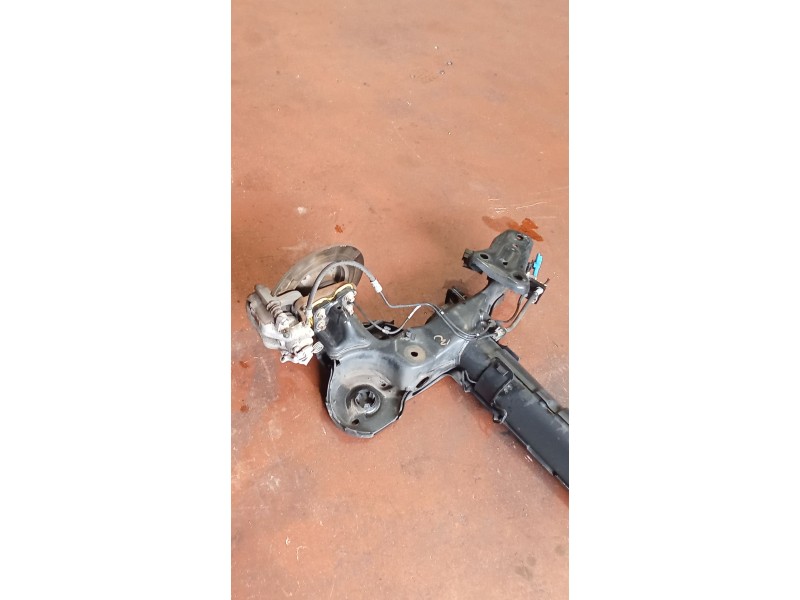 Recambio de puente trasero para opel crossland x / crossland (p17, p2qo) 1.2 (75) referencia OEM IAM DISCO/ABS  21
