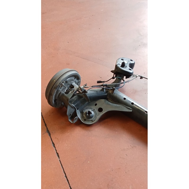 Recambio de puente trasero para ford b-max (jk) 1.6 tdci referencia OEM IAM TAMBOR/ABS  