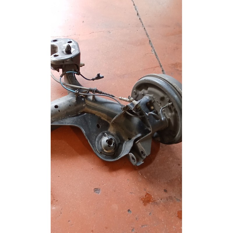Recambio de puente trasero para ford b-max (jk) 1.6 tdci referencia OEM IAM TAMBOR/ABS  