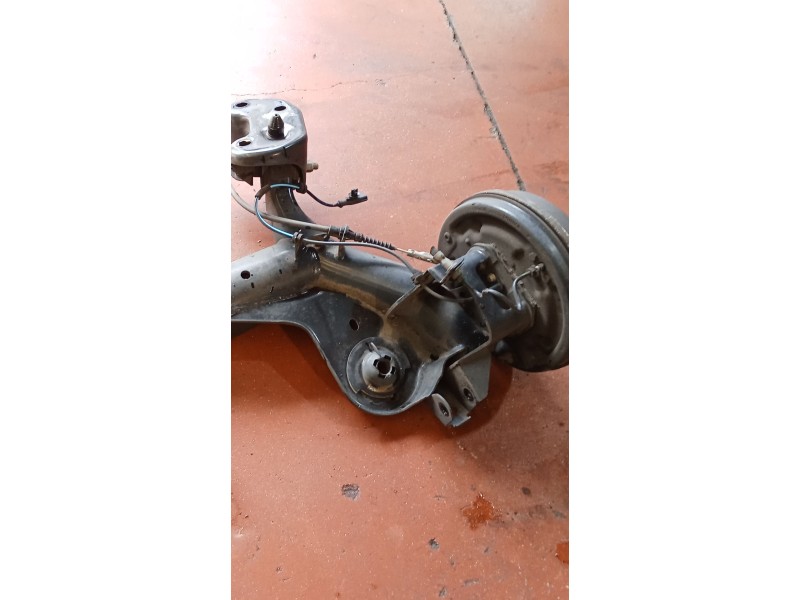 Recambio de puente trasero para ford b-max (jk) 1.6 tdci referencia OEM IAM TAMBOR/ABS  
