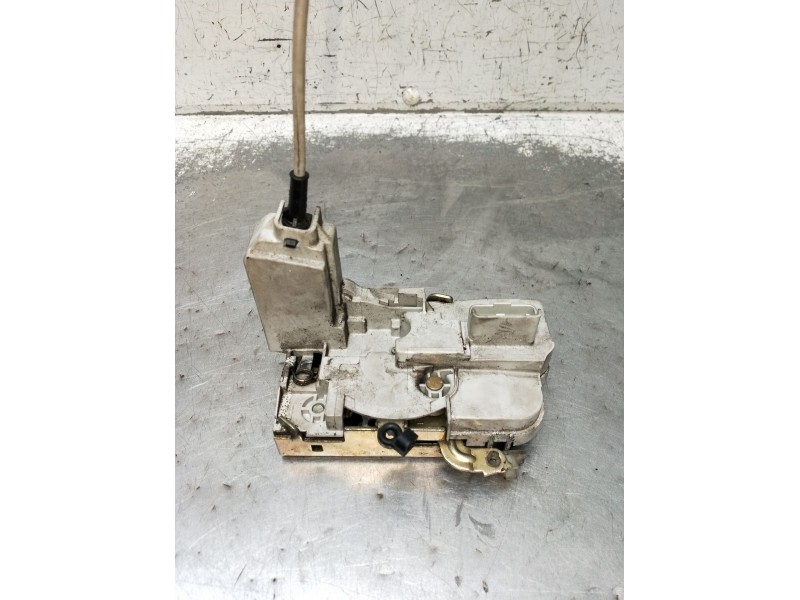 Recambio de motor cierre centralizado delantero izquierdo para peugeot 307 (3a/c) 1.6 16v referencia OEM IAM  5P 2005