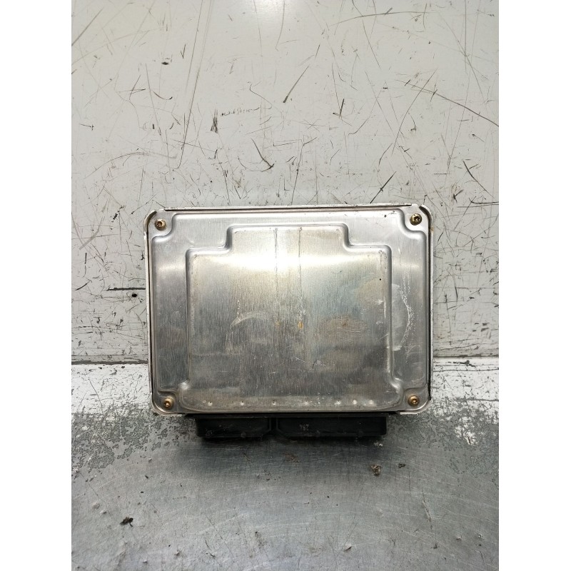 Recambio de centralita motor uce para seat leon (1m1) 1.9 tdi referencia OEM IAM 0281010683 038906012FK EDC15VM 1999