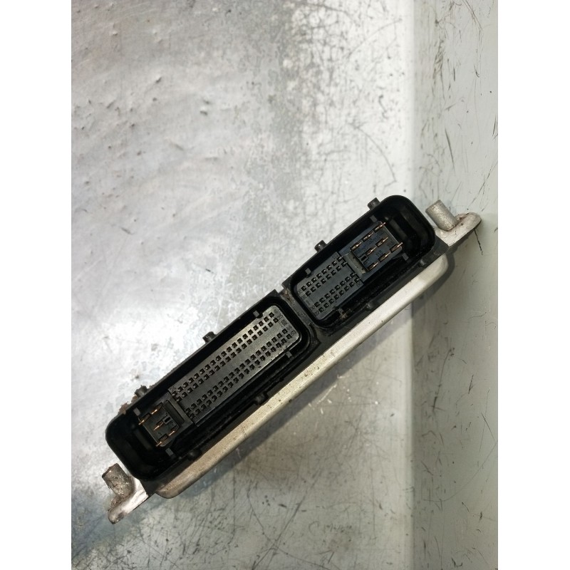 Recambio de centralita motor uce para seat leon (1m1) 1.9 tdi referencia OEM IAM 0281010683 038906012FK EDC15VM 1999
